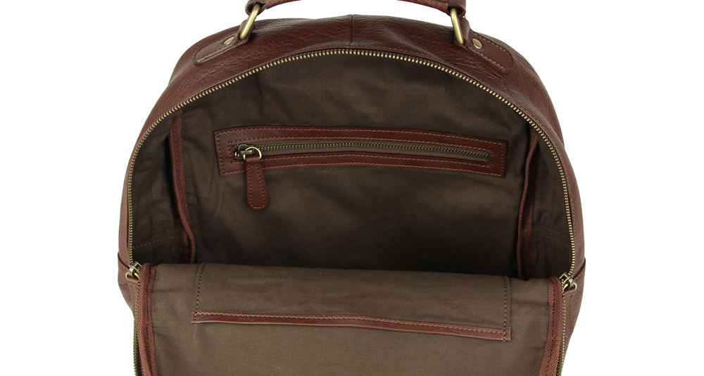 большой городской рюкзак из коричневой натуральной кожи городской