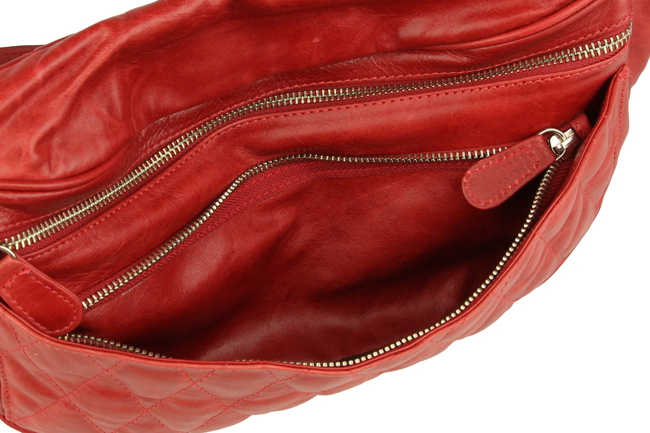 стёганая сумка из гладкой кожи красного цвета с плечевым ремнем