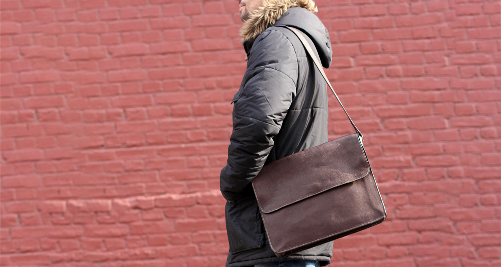 большая сумка-планшет из натуральной кожи коричневая