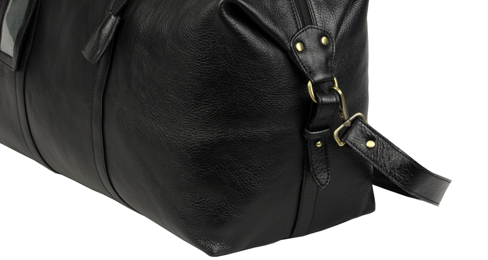 классическая кожаная черная дорожная сумка