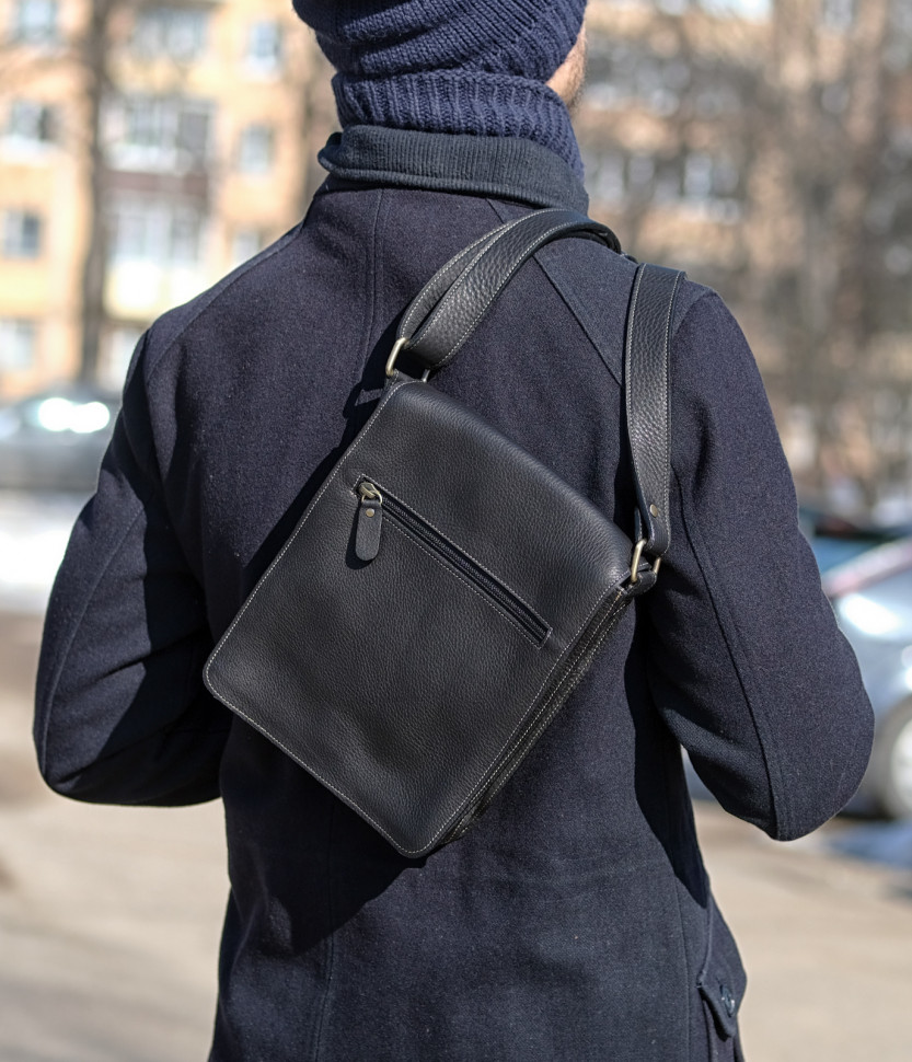 Черная кожаная сумка-планшет с плечевым ремнем Bufalo SMJ-03big