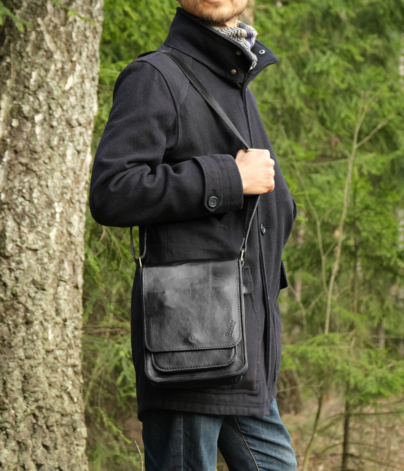 Черная сумка - планшет из телячьей кожи Bufalo U-03